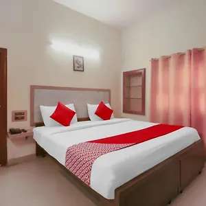 Kaveri Hotel